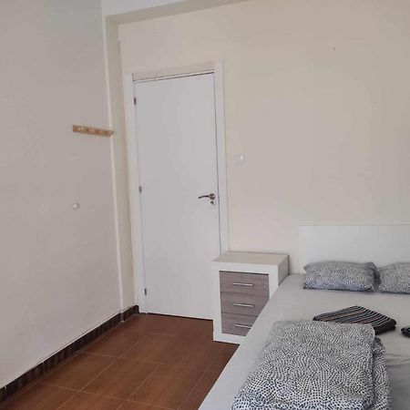 17-Habitacion Del Piso Apartman Alicante Kültér fotó