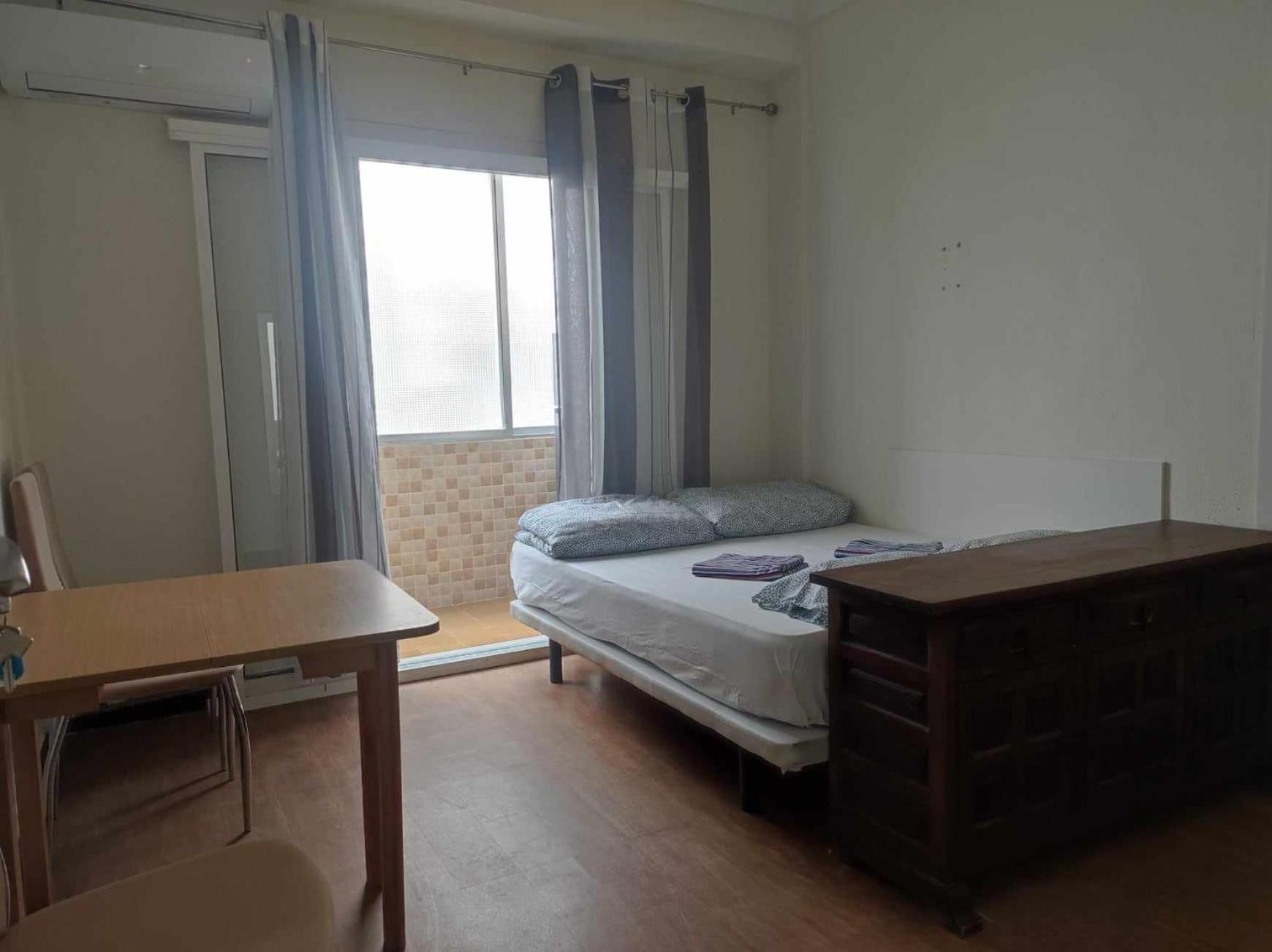 17-Habitacion Del Piso Apartman Alicante Kültér fotó