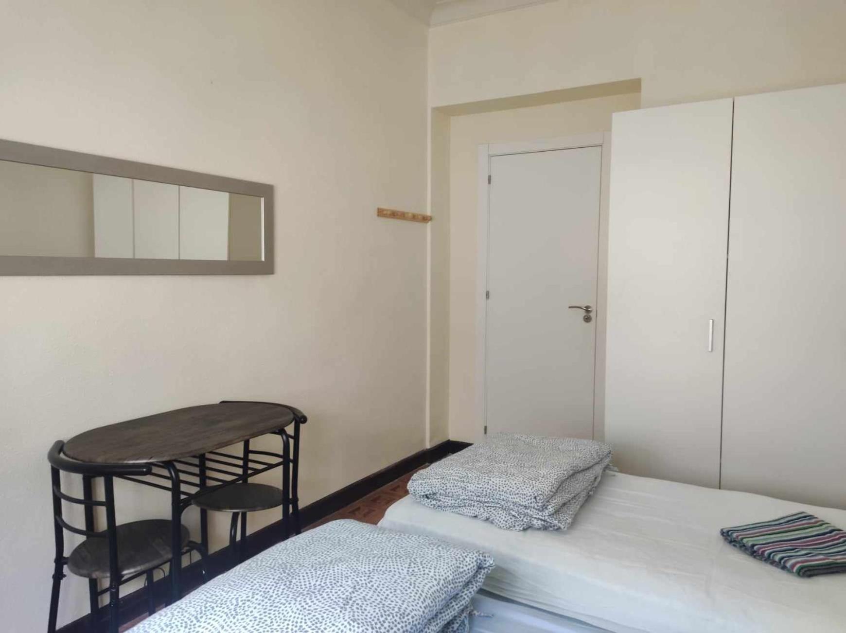 17-Habitacion Del Piso Apartman Alicante Kültér fotó