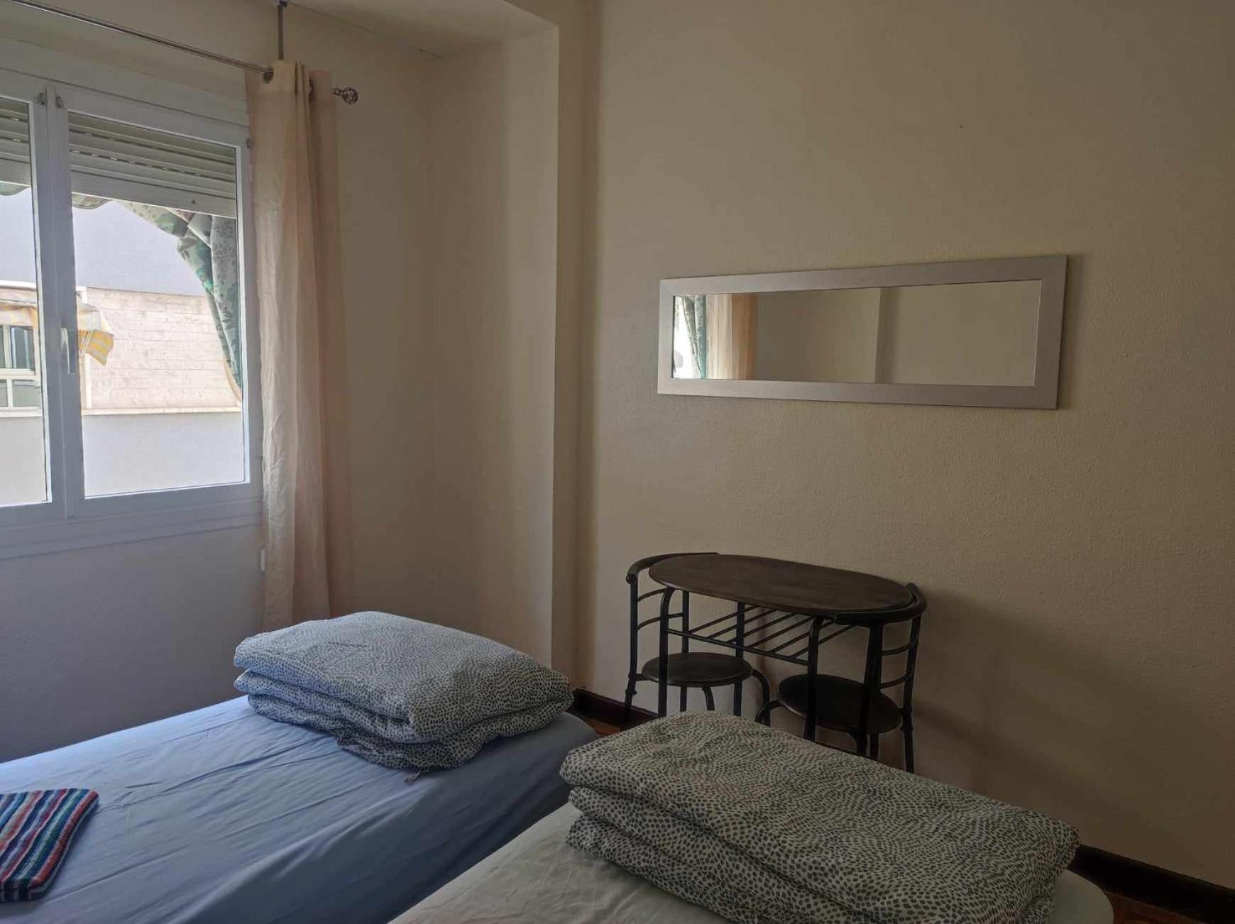 17-Habitacion Del Piso Apartman Alicante Kültér fotó